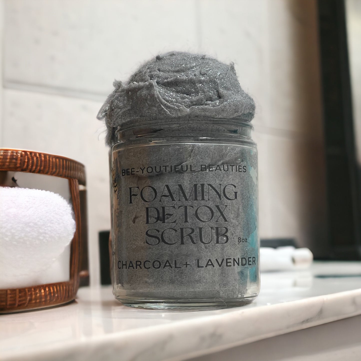 FOAMING DETOX CHARCOAL BODY SCRUB image 0