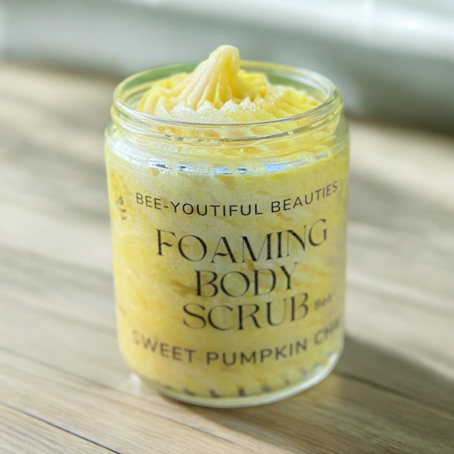 SWEET PUMPKIN CHAI FOAMING BODY SCRUB image 0