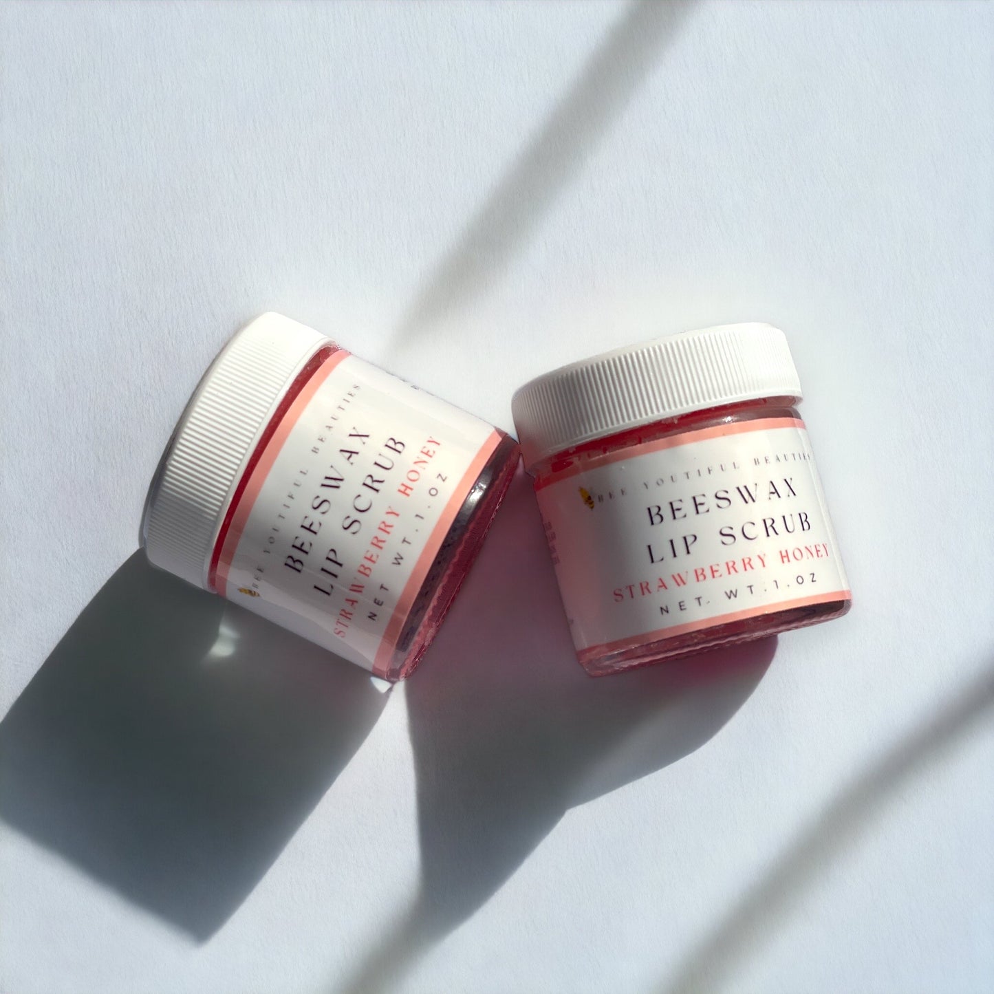 BEESWAX LIP SCRUB image 4
