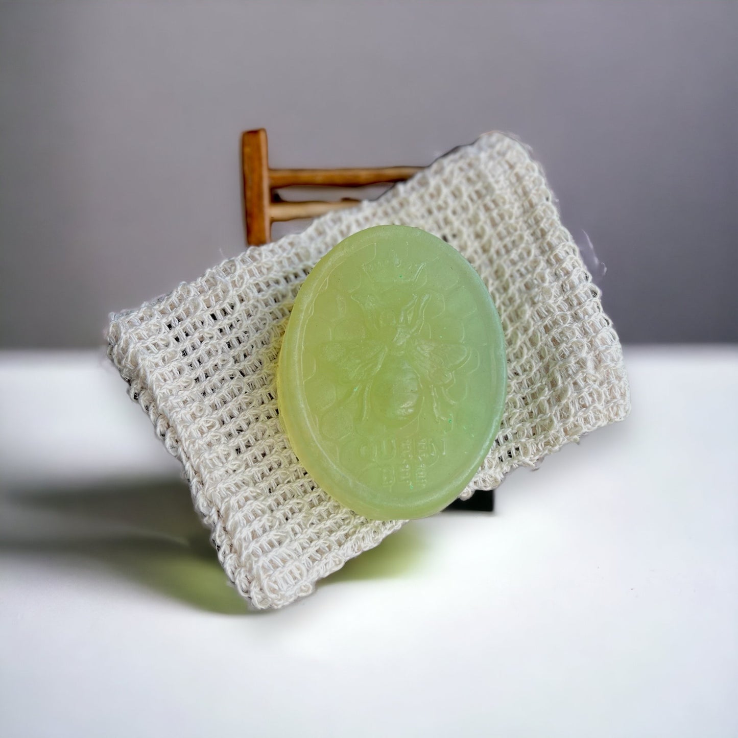 EUCALYPTUS HONEY BEE FACE BAR image 1