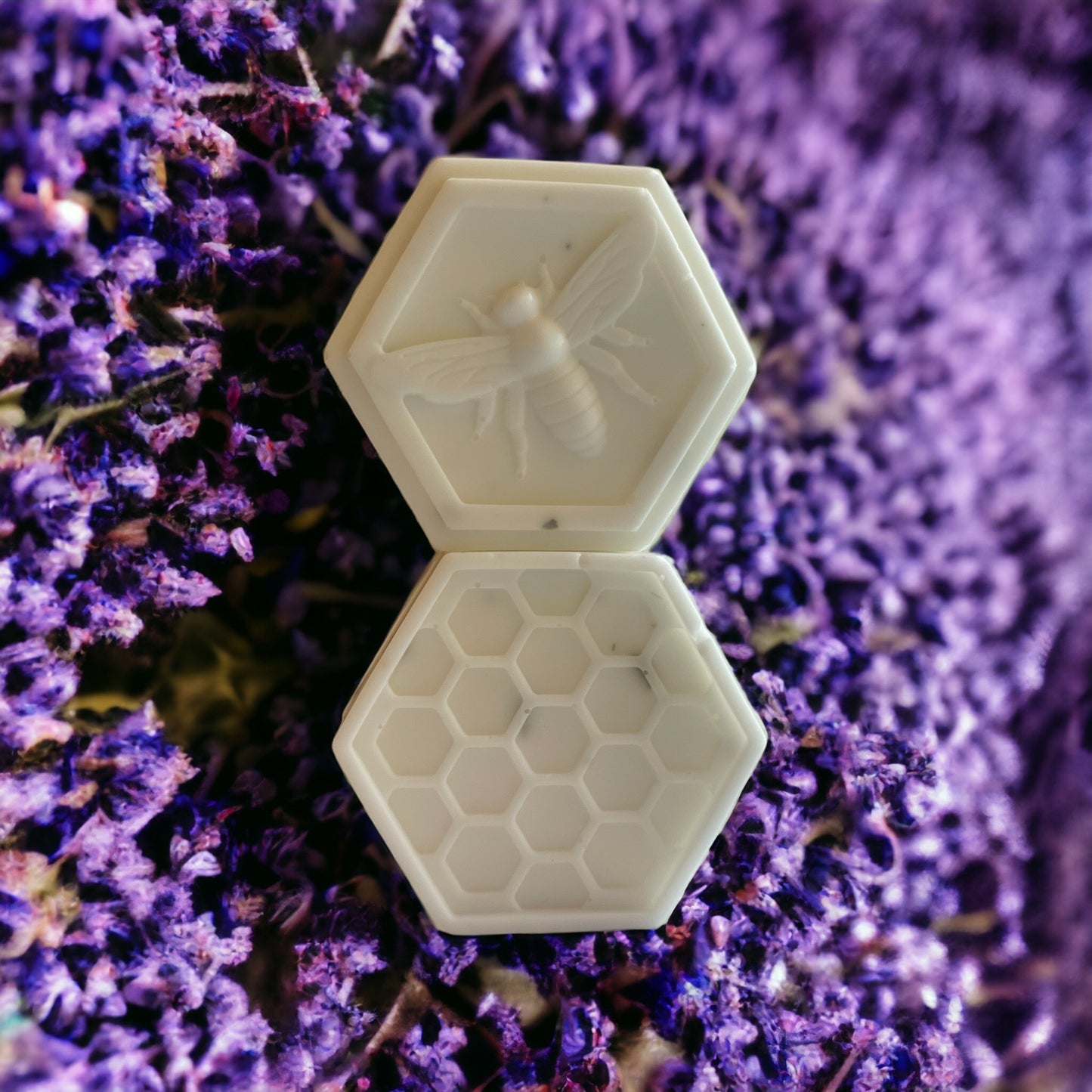 LAVENDER & HONEY BODY SOAP image 1