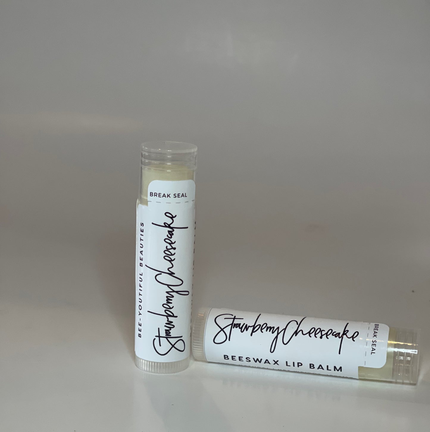 CREAMY BEESWAX LIP BALM image 1