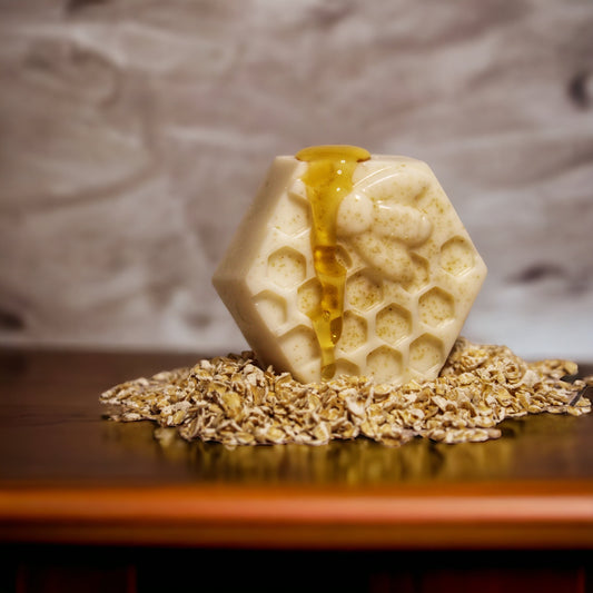 OAT, MILK & HONEY BODY SOAP image 0