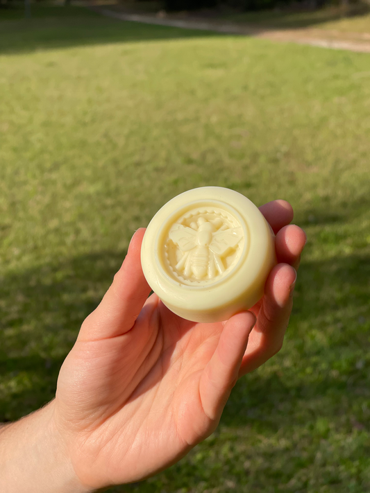 BEESWAX LOTION BAR image 0