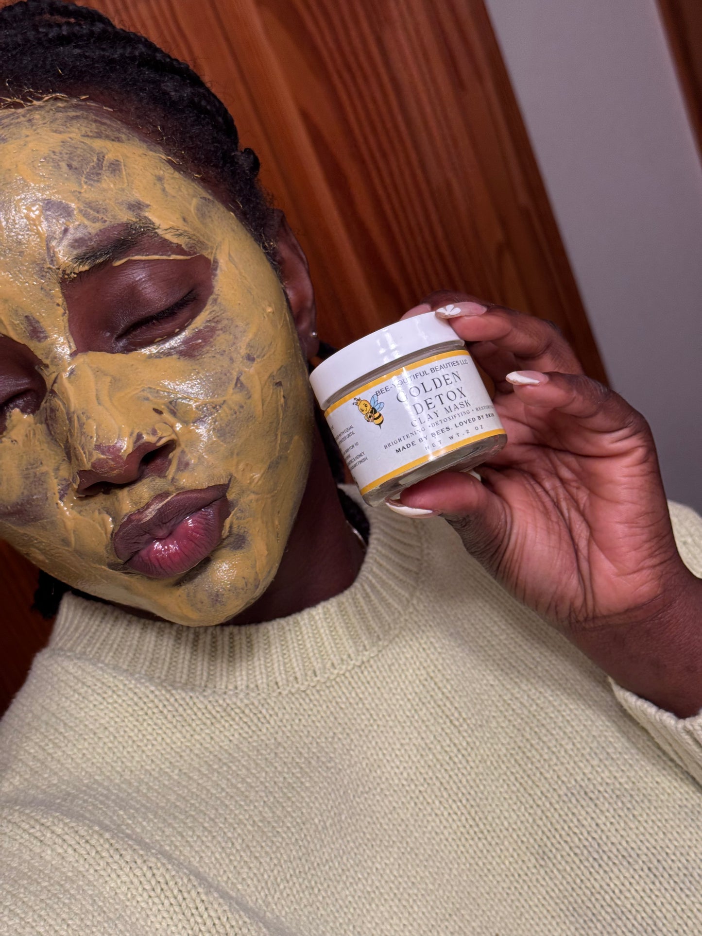 Golden Detox Clay Mask + Bee Pollen + Honey + Turmeric